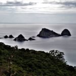 auf kleine, vorgelagerte Inselchen