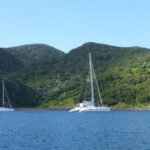 Belena ankert vor Deepwater Cove