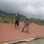 bis zum Dach in Asche