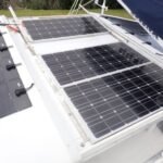 die alten Panels vom Cockpitdach werden demontiert