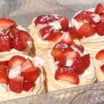 eine Variation der Pavlova-Torte