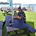 im Garten der Parua Bay Tavern