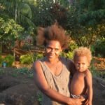 junge Mutter mit Kind