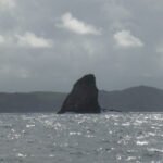 Ninepin Felsen (Tikitiki Island)