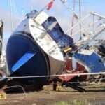 Schäden des Tornados bei Norsand Boatyard