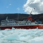 Skorpios III im Calvo Fjord