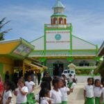 vor der kath. Kirche