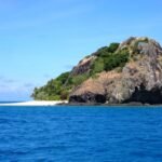 vorbei an Mociu Island