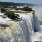 Wasser so weit man schauen kann