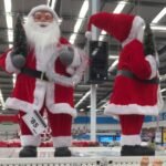 Weihnachtsdeko im Warehouse